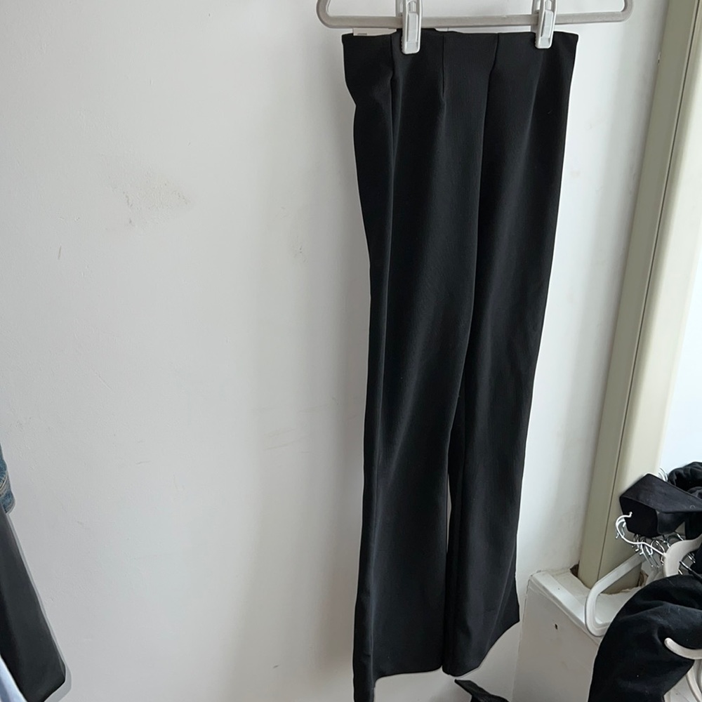 Never worn! Zara flare pants